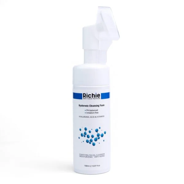 Hyaluronic cleansing foam